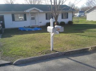 369 Bluff Rd, Marshfield, MO 65706