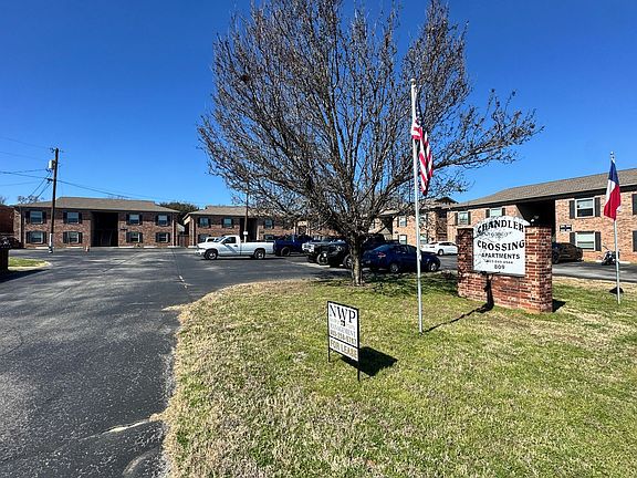 3rd image of 809 N Broad St #220
