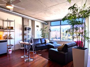 1926 W Burnside St UNIT 1310, Portland, OR 97217