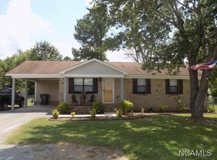 208 E Pike Rd, Falkville, AL 35622