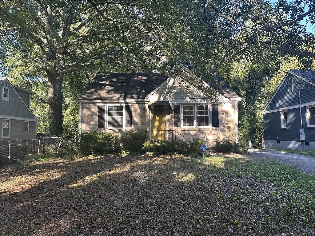 2 bed, 1.0 bath, 1035 sqft, $1,500 — Photo 1