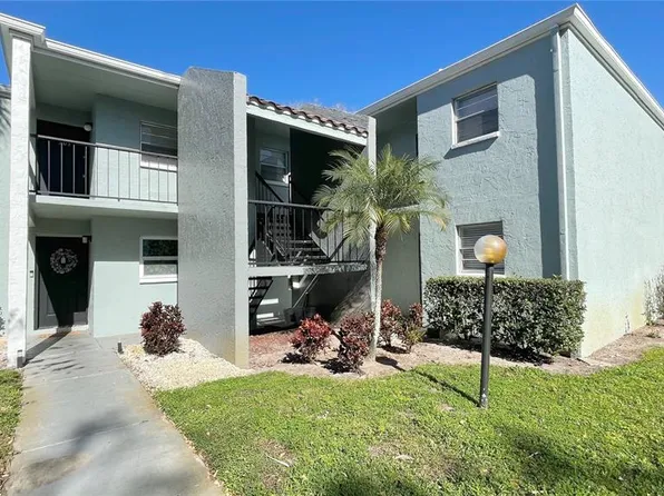 2820 Somerset Park Dr APT 202, Tampa, FL 33613