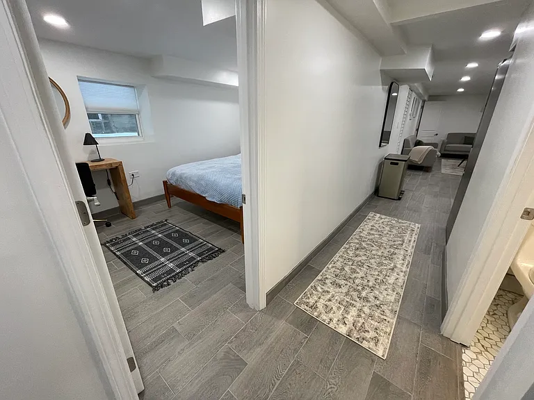 3116 N Damen Ave #G — Photo 11