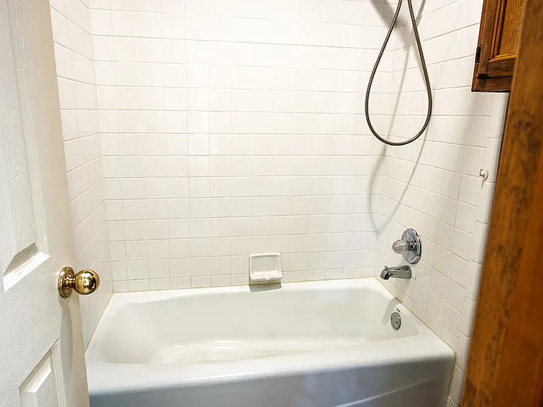 421 Chanticleer Pl — Photo 20