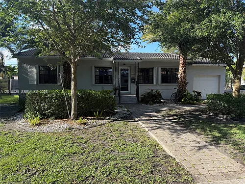 1140 Wren Ave Photo 1