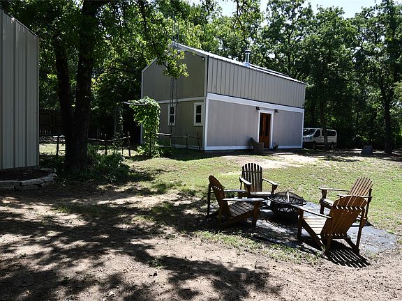 2nd image of 1545 Old Authon Rd