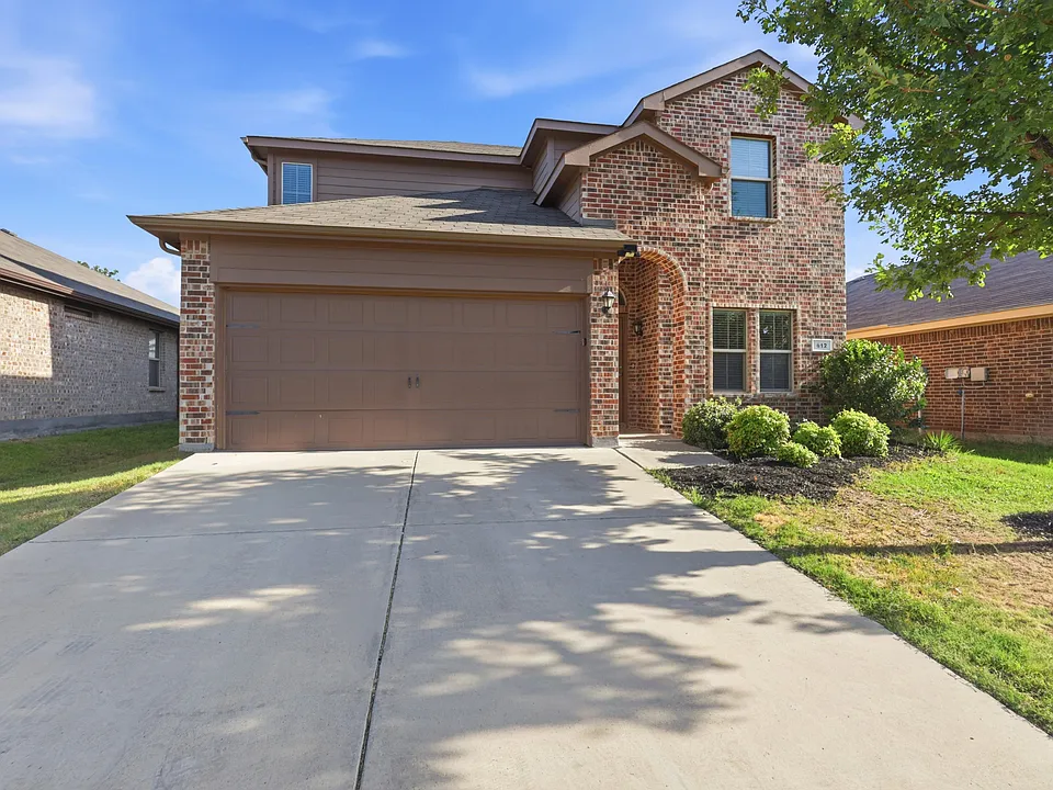 612 River Rock Dr