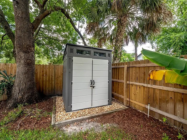 5207 N Suwanee Ave — Photo 43