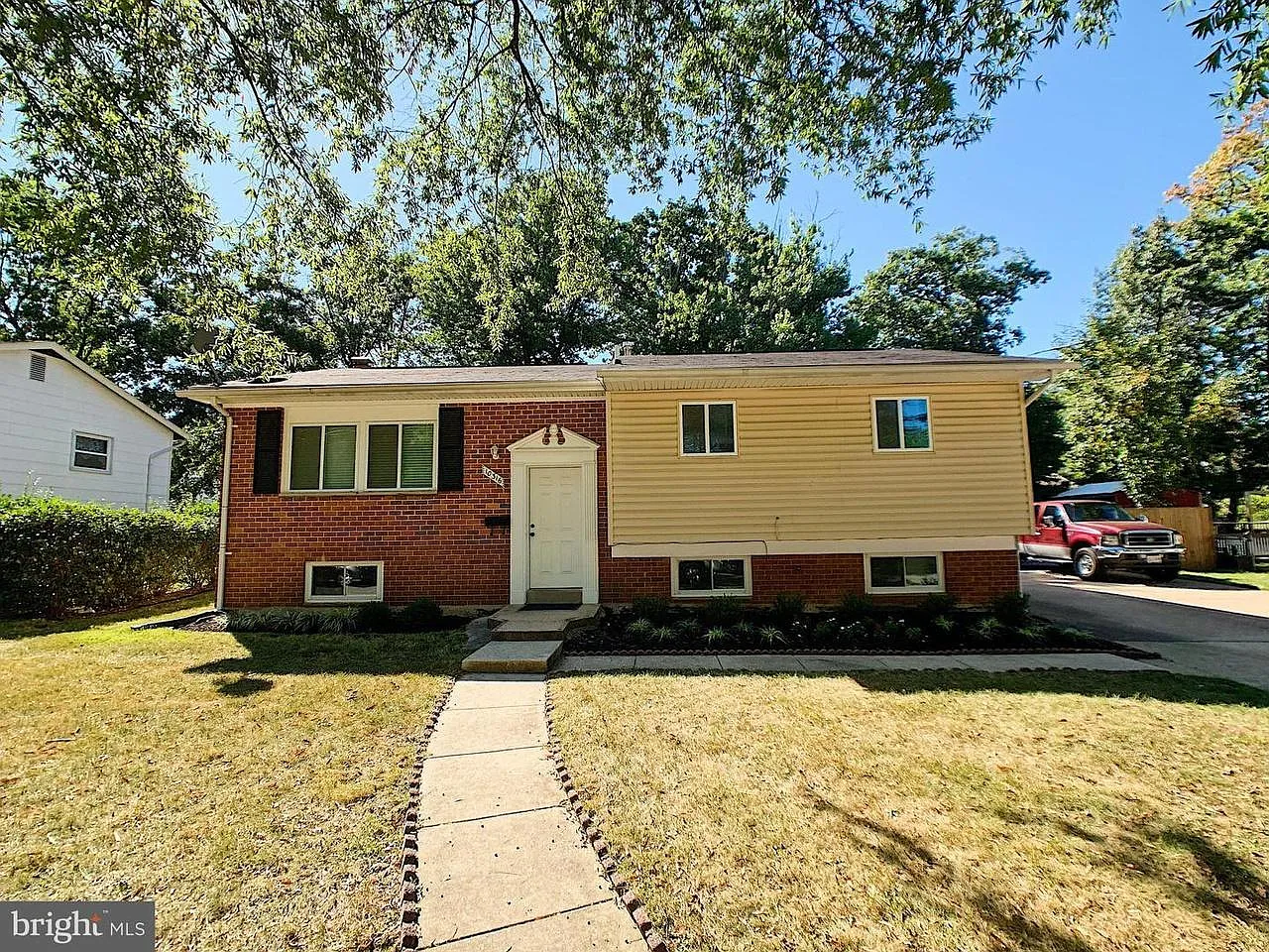 2 bed, 400 sqft, $1,700 — Photo 1