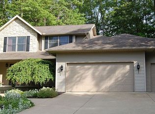 14 Otterbein Dr, Lexington, OH 44904
