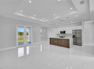 1155 Ermine St E, Lehigh Acres, FL 33974