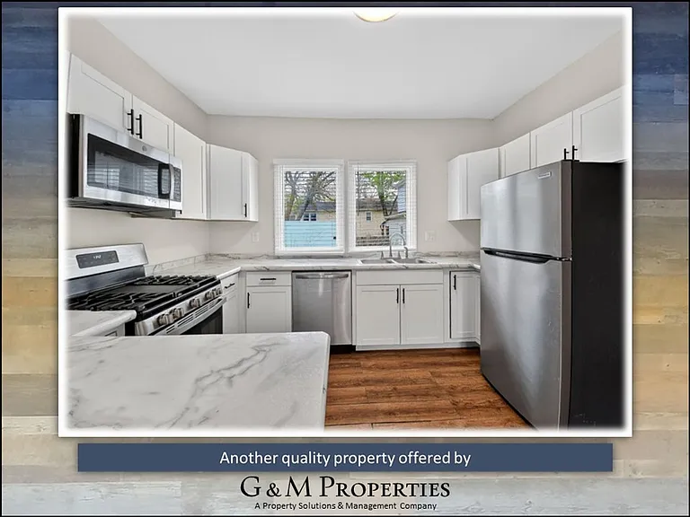 1317 Genesee St — Photo 17