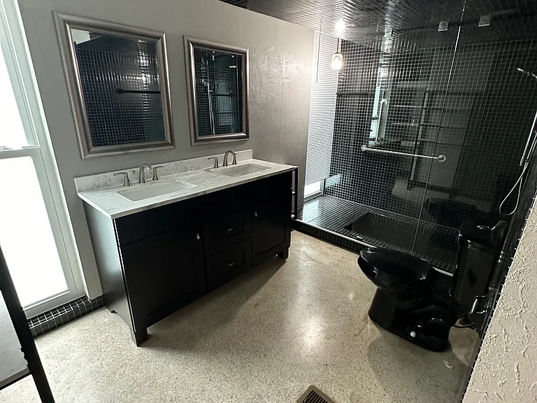 407 S Hillcrest Ave #407 — Photo 3