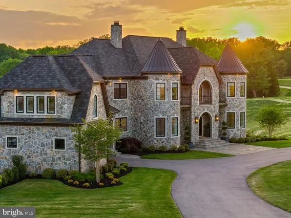 1113 Castanea Ct, Lutherville Timonium, MD 21093