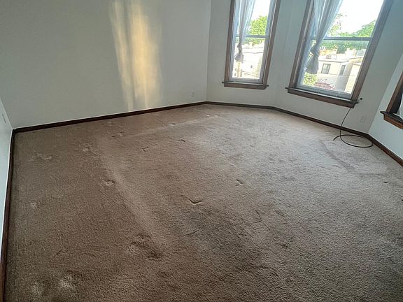 2nd image of 2261 W Giddings St #3