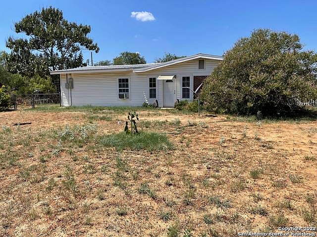 251 W FM 462, Moore, TX 78057 | Zillow