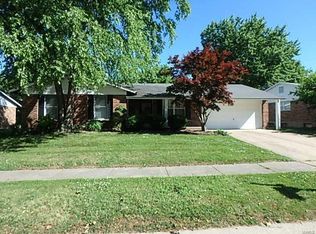 3709 Hirondelle Ln, Florissant, MO 63034