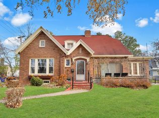 904 S Pierce Ave, Appleton, WI 54914