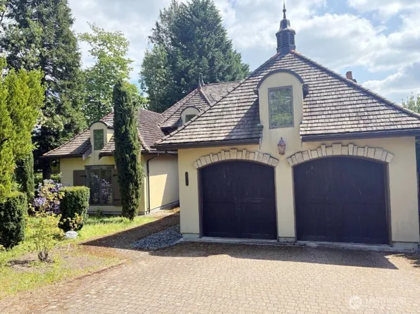 3307 NE 7th Street, Renton, WA 98056