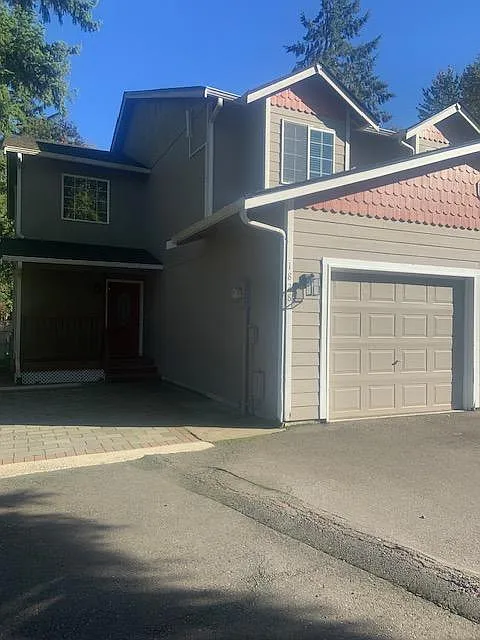 1828 Bethel St NE — Photo 2