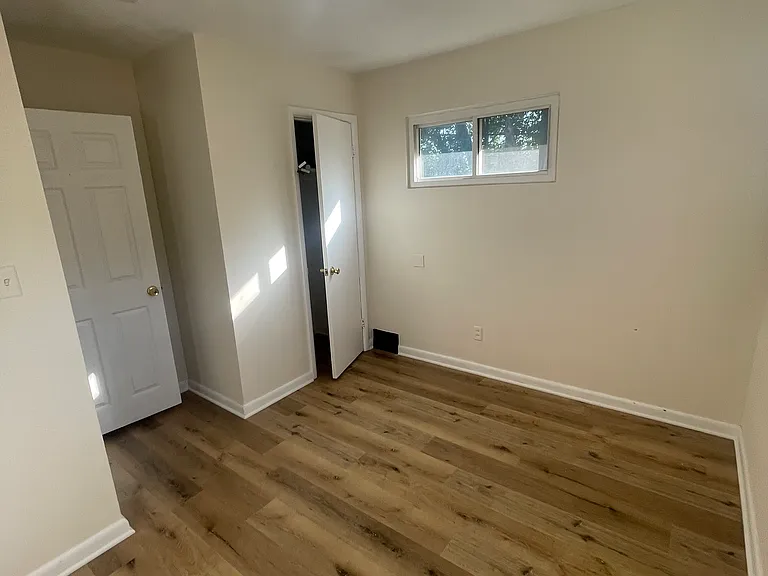 301 N Sherwood Ave — Photo 9