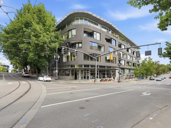 1234 SW 18th Ave APT 209, Portland, OR 97205