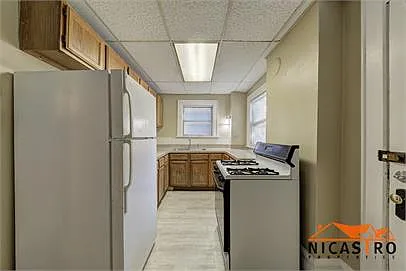 1638 Indianola Ave — Photo 16