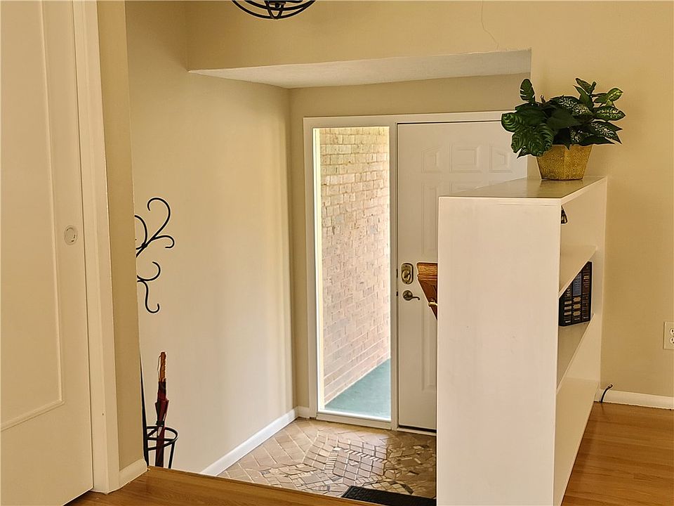 2906 Rose Ave, Des Moines, IA 50321 Zillow