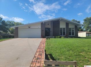 1823 Sara Rd Beatrice NE 68310 Zillow