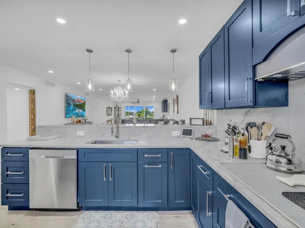 250 John F Kennedy Drive #403, Atlantis, FL 33462