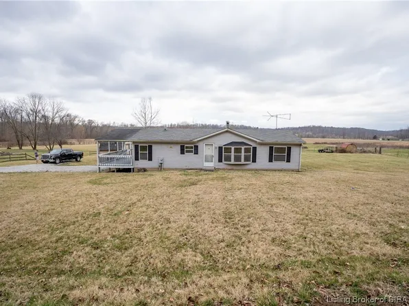 5415 Henryville Otisco Road, Henryville, IN 47126
