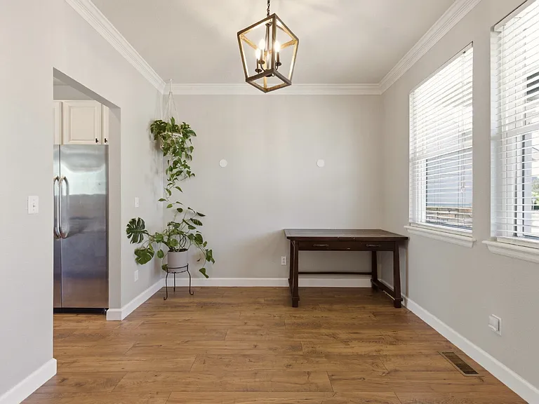 23573 E Alabama Dr — Photo 4