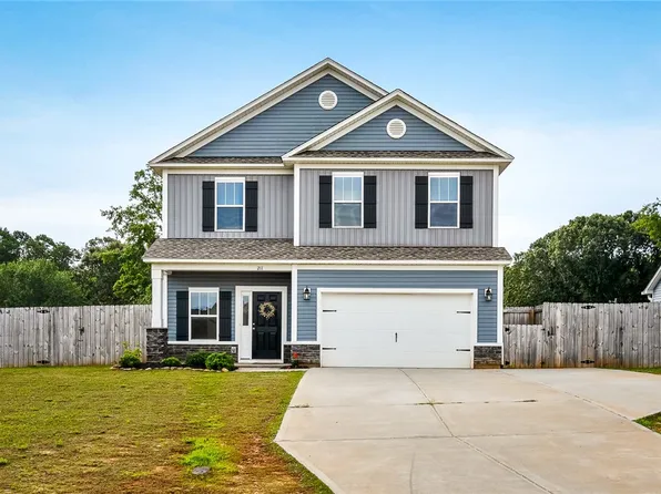 211 Sunny Point Loop, Central, SC 29630