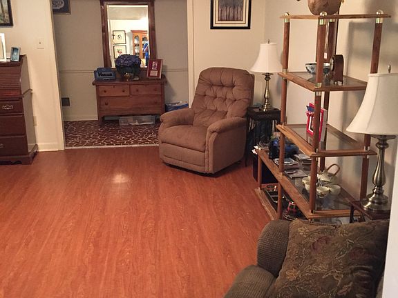 2nd image of 511 N 18th St