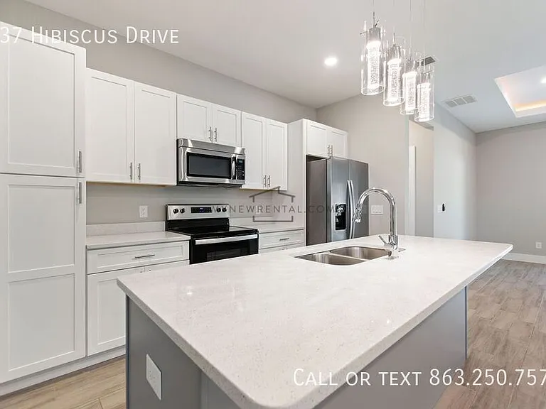 337 Hibiscus Dr — Photo 16