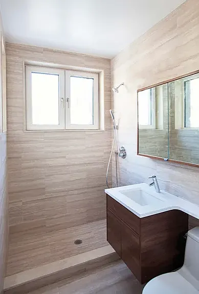 206 E 20th St #PENTHOUSE — Photo 31