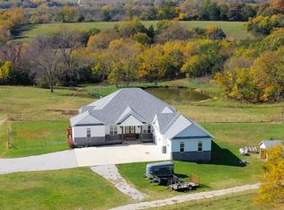 10489 N Farm Road 51, Walnut Grove, MO 65770