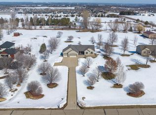 6100 W 214th St, Jordan, MN 55352