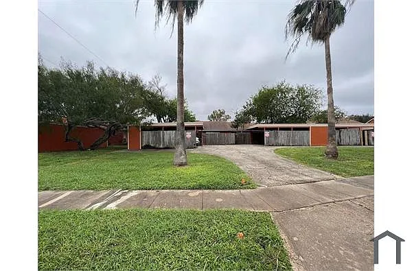 Building Photo - 3717 Thornberry Ct