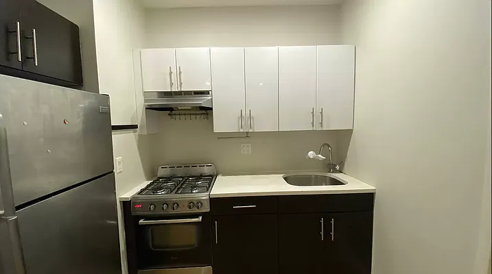 Rented by Hagstrom Management Inc | media 23