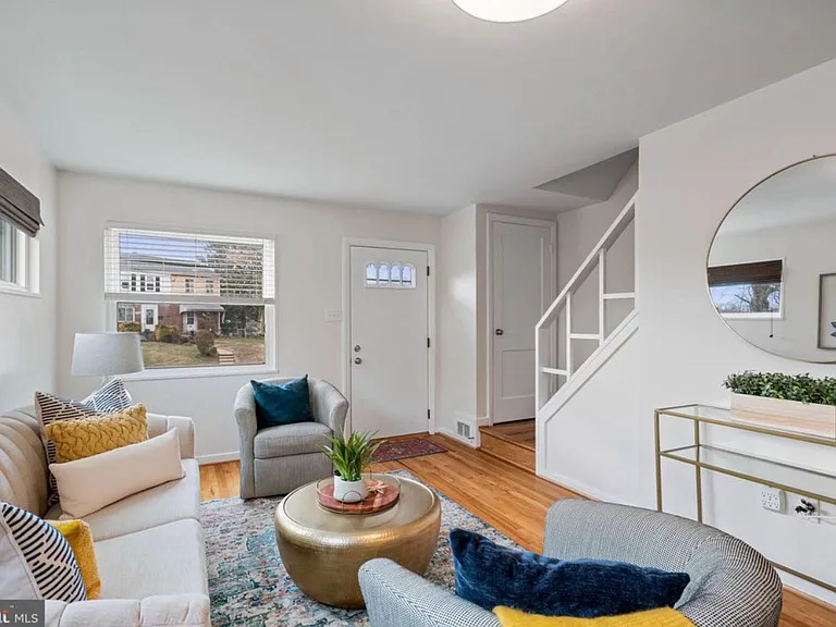 6831 Radcliffe Dr #1 — Photo 8