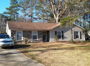 1413 Suterland Rd, Cary, NC 27511