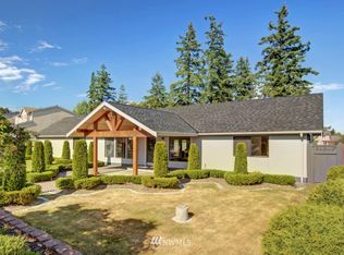 27711 Bayview Ln, Stanwood, WA