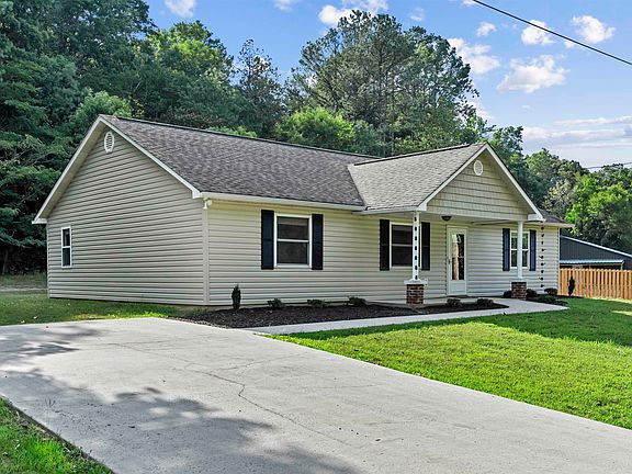 2nd image of 1005 County Road 1303