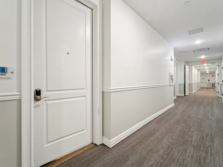 3 Somerset Ln #505 — Photo 10