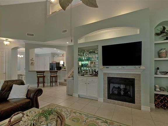 2nd image of 95057 Barclay Pl #6C