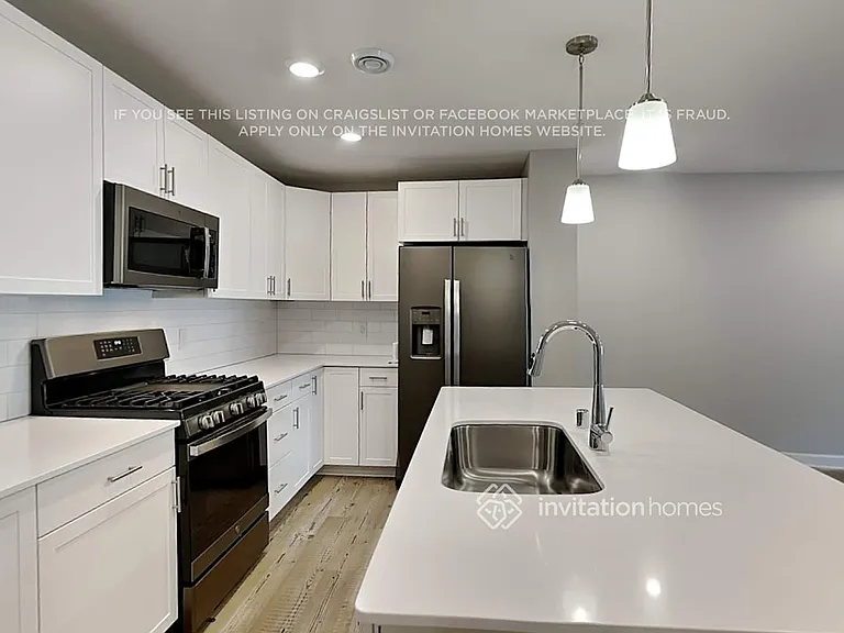 10926 Zest St NE #G — Photo 6