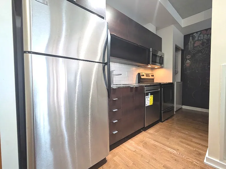 324 Laurier Ave W #1201 — Photo 3