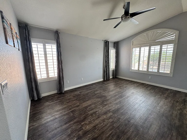 1285 W Kingbird Dr — Photo 18
