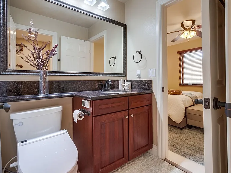 525 Marine St #1 — Photo 25